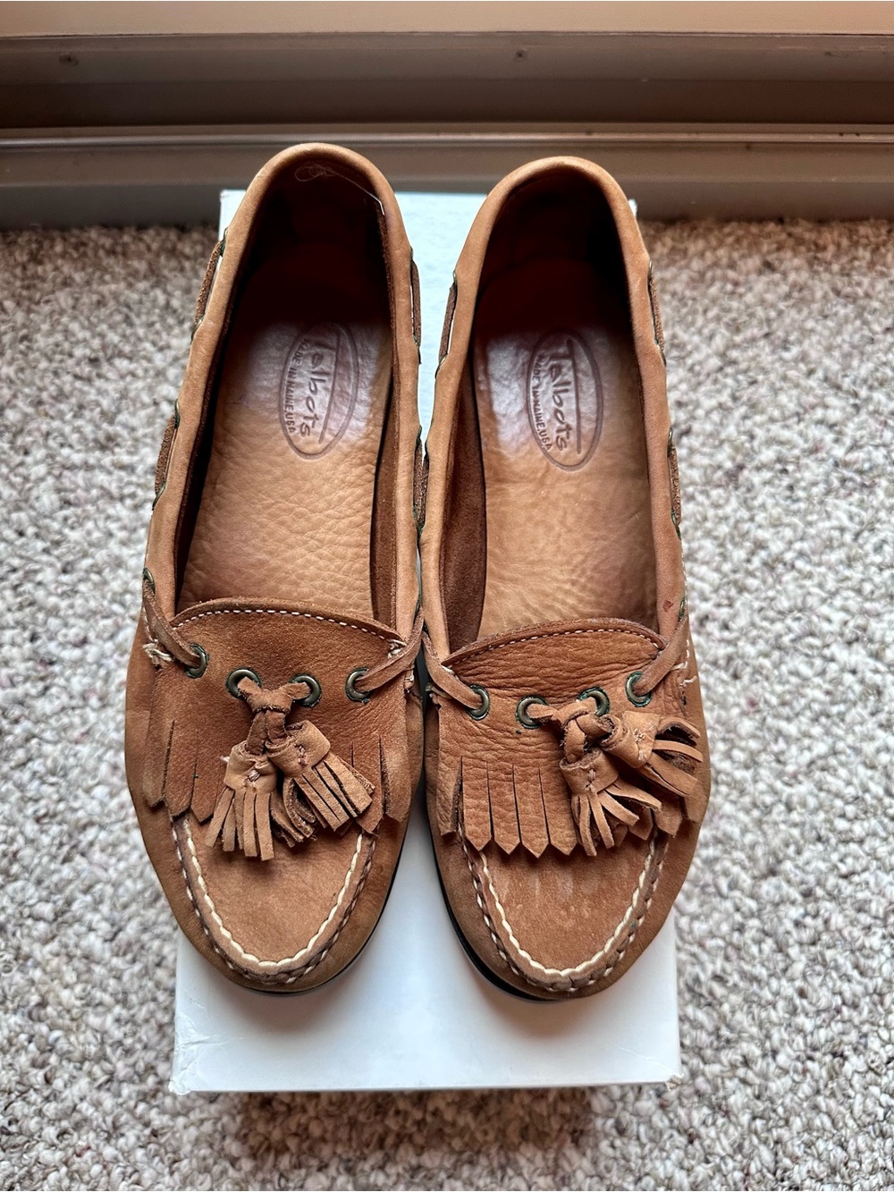 Vintage Talbots Brown Suede Tassel Loafer Moccasin Flats with Rubber Sole Size 8